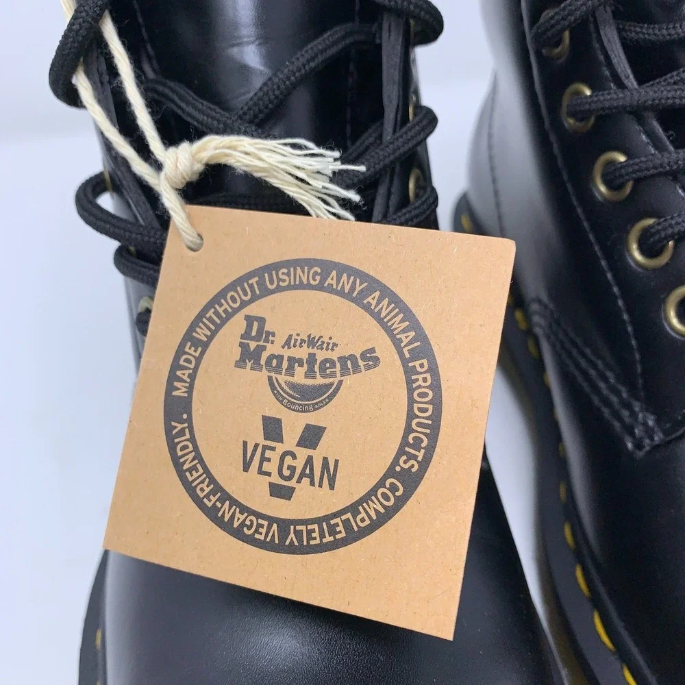 Dr Martens Mens Shoe Size 5 Medium Black Vegan 1460 Air Cushion Sole Boots NWOB